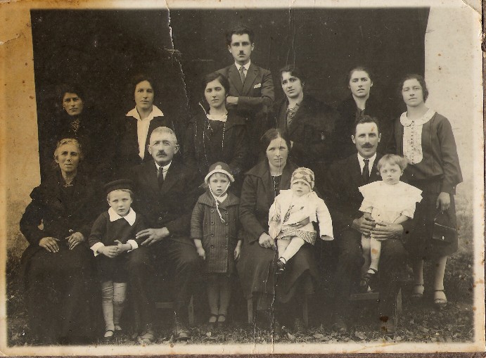 File:Famglia Luigi.2.jpg