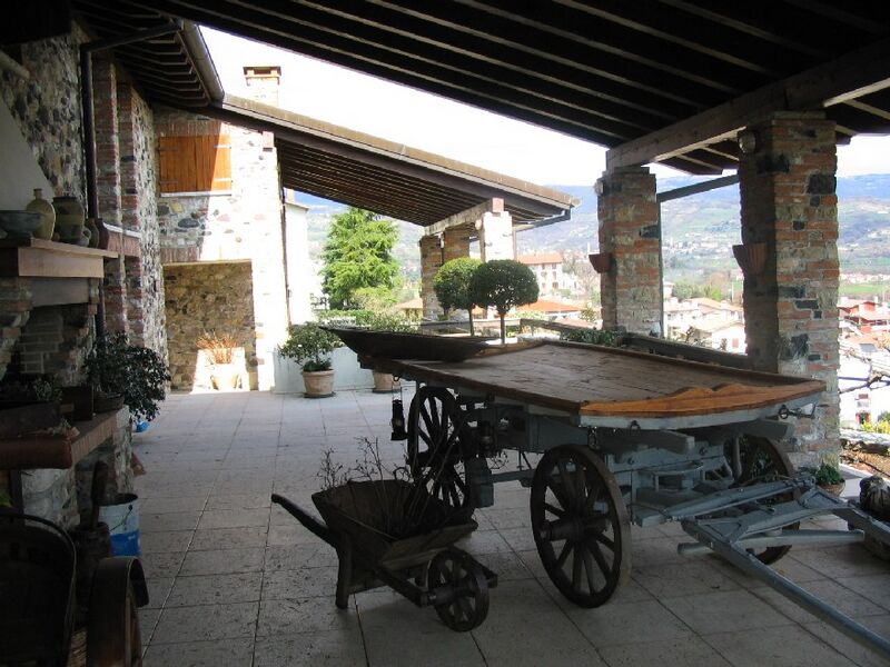 File:Casanataleluigi.jpg
